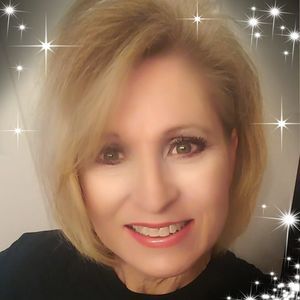 Meet your Posher, Cathy